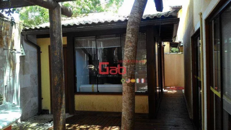 Imagem Casa com 4 dormitórios à venda, 250 m² por R$ 1.800.000,00 - Baia Formosa - Armação dos Búzios/RJ