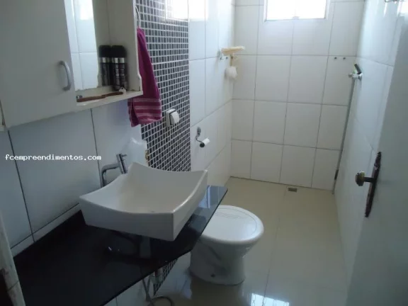 Imagem Casa para Venda em Limeira, Parque Residencial Belinha Ometto, 3 dormitórios, 1 suíte, 1 banheiro, 2 vagas