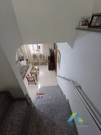 Imagem Sobrado a venda com 03 dormitorios R$ 636 mil
