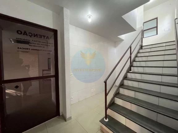 Imagem Sala Comercial a Venda no bairro Granja Viana - Carapicuíba, SP