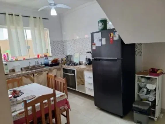 Imagem Casa para Locação em Peruíbe, Estância São José, 2 dormitórios, 1 suíte, 1 banheiro, 2 vagas