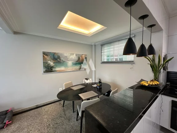 Imagem Casa moderna com 03 vagas de garagem na Aparecida!