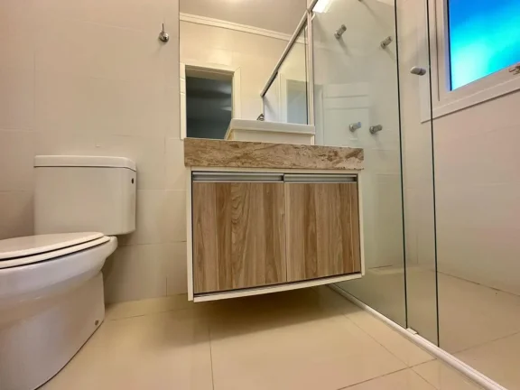 Imagem Casa em Condominio 4 Dormitórios - Bairro Centro