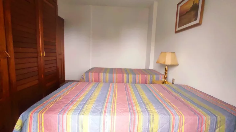 Imagem Apartamento à venda Riviera p?(C) na areia com vista para mar.