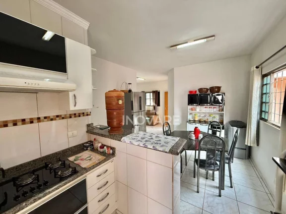 Imagem Casa com 3 dormitórios à venda, 103 m² por R$ 320.000,00 - Jardim Leonora - Itumbiara/GO