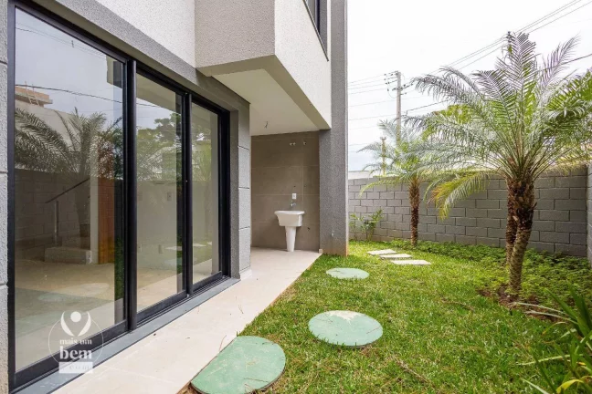Imagem Sobrado com terraço, 3 quartos sendo 1 suíte, 2 vagas de garagem à venda por R$ 1.014.425,73 - Santa Cândida - Curitiba/PR