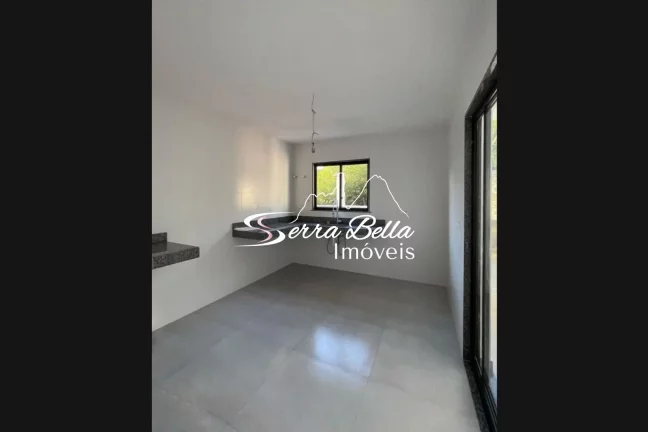 Imagem Casa de alto padrão no bairro Várzea, Teresópolis-RJ