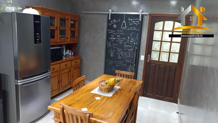 Imagem Casa à venda no Parque São Jorge na Granja Viana - Batelli Imóveis