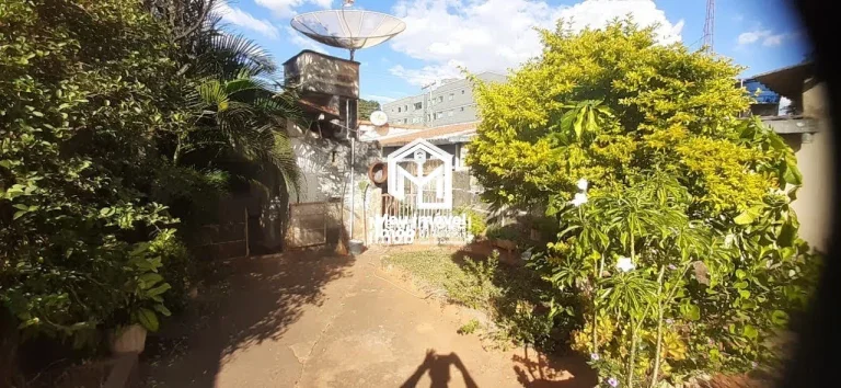 Imagem Lote Rua Coronel Luziânia 890m² Aceita Propostas Não Aceita Financiamento