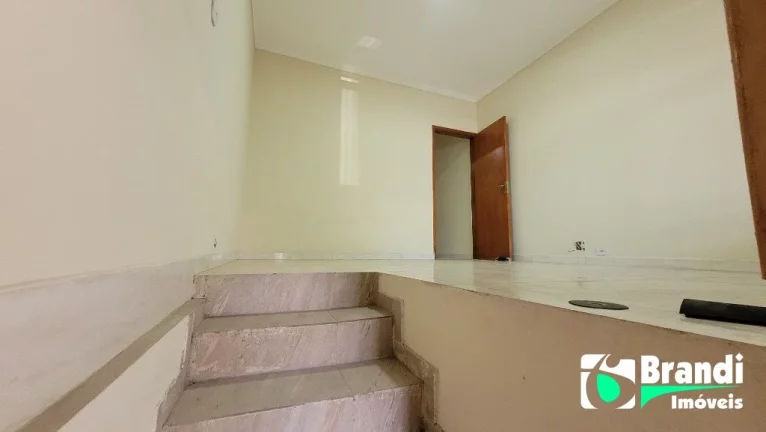 Imagem 2 sobrados com 6 dorms sendo 2 suites- VIla Apina