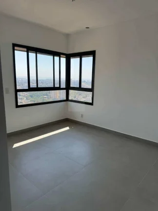Imagem Hype-Apartamento de luxo à venda em Ribeirão Preto, Jardim Botânico, com 3 quartos, 156m2, sala com pé direito duplo, andar alto frente.