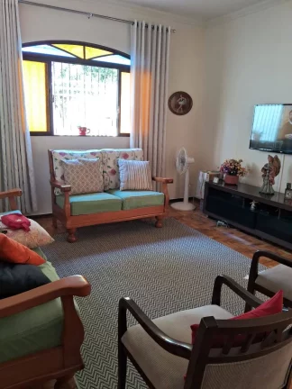 Imagem VENDE-SE ÓTIMA CASA 03 DORMITORIOS SENDO UM SUITE ARAÇATUBA SP