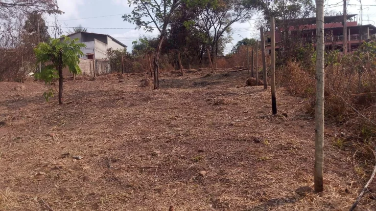 Imagem LOTE BARATO A VENDA, NO BAIRRO SATÉLITE!

LOTE DE 360M², BAIRRO SATÉLITE