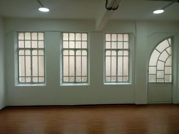 Imagem Conjunto Comercial na São Bento