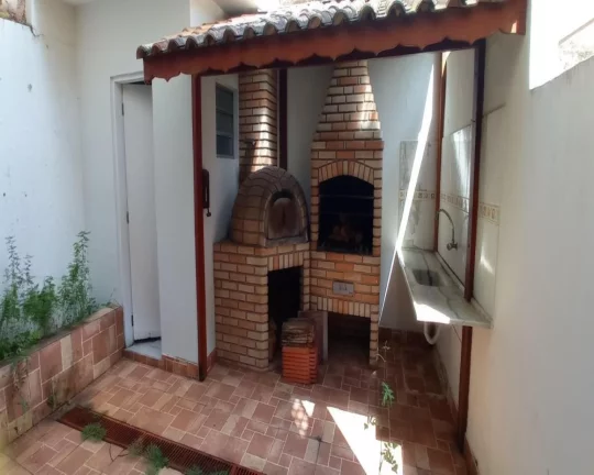Imagem Sobrado com 5 dormitórios , 02 suítes e 02 vagas - Jardim Ester