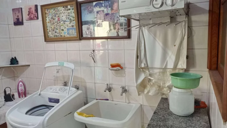Imagem Chácara com 4 Dormitórios à Venda, possui Piscina, Área de 78.000 m² - Ratones - Florianópolis/SC