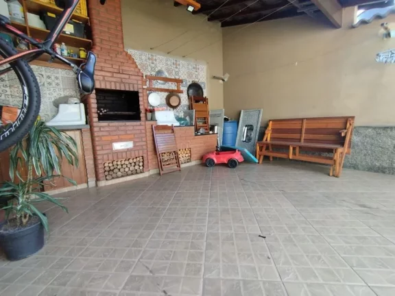 Imagem Sobrado com 3 dormitórios à venda, 164 m² por R$ 640.000,00 - Jardim Cacique - Suzano/SP