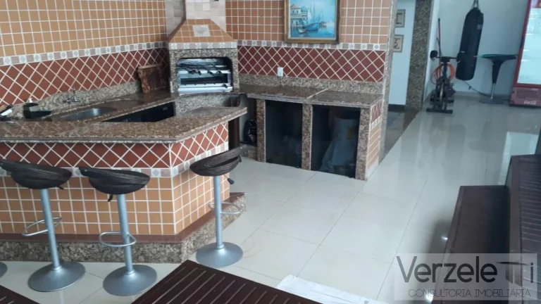 Imagem Apartamento para Temporada em Balneário Camboriú / SC no bairro Centro