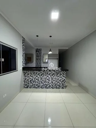Imagem Casa com 3 dormitórios à venda, 90 m² por R$ 370.000,00 - Jardim Bandeirantes - Itumbiara/GO