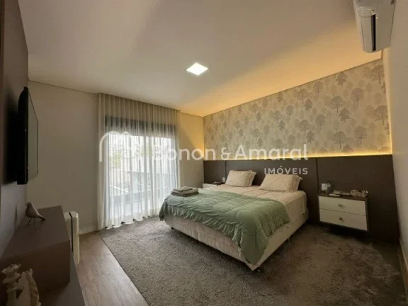 Imagem Sobrado à venda com 220m² de área privativa em um terreno de 330m², por R$ 2.020.000,00, no Cond...