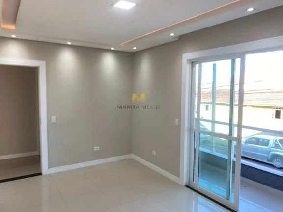 Imagem Maravilhosa Casa Triplex à venda com 3 quartos 1 suíte , Espaço Gourmet, 210m2 ,3 quadras do Centro de Piraquara,Bairro Araçatuba