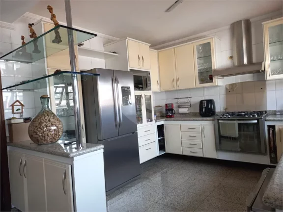 Imagem Casa à venda com 3 quartos, sendo 3 suítes, em Parque Monte Alegre, Taboão da Serra - SP