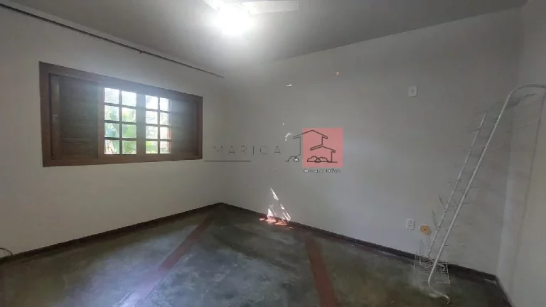 Imagem Casa para Venda em Maricá/RJ - 4 Dorm. 213 m2 Área Útil