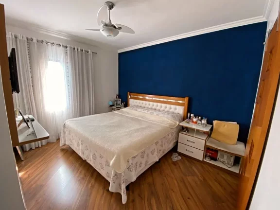 Imagem Sobrado Próximo Estação Vila Tolstói - 250 m² - 3 Dormitórios - 1 Suíte - Closet - Espaço Gourmet - 8 Vagas de garagem
