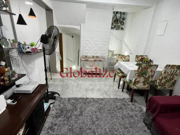 Imagem Casa em Villagio de 2 dormitórios com 2 vagas por R$640.000,00 em Santos