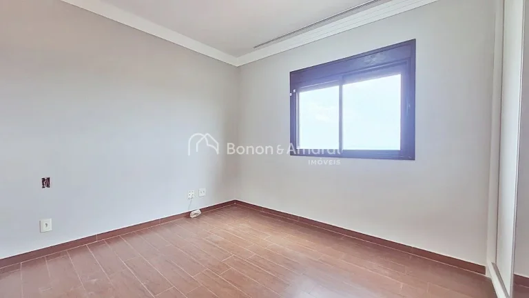 Imagem Apartamento a venda no Parque das Flores em Campinas!!

Excelente localização dentro de um bolsão...