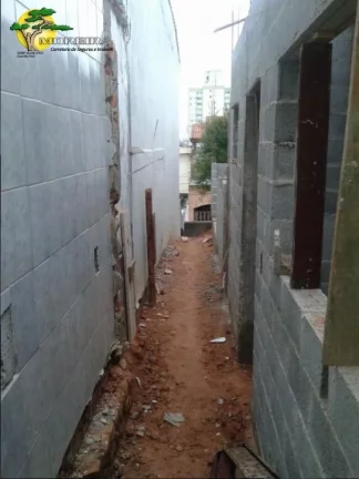 Imagem TERRENO COM CASA PEQUENA PROX. AO SHOPPING SANTANA PARK