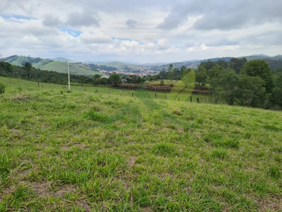 Imagem Oportunidade: Sítio de 16 alqueires com vista deslumbrante em Piracaia