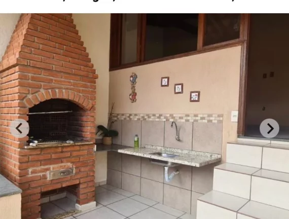 Imagem Sobrado com 4 dormitórios à venda, 320 m² por R$ 720.000 - Vila Cecília - Mogi das Cruzes/SP