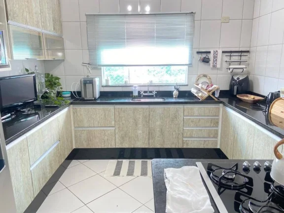 Imagem Casa com 3 quartos à venda, 240 m² por R$ 800.000 - Vila D'Este - Cotia/SP