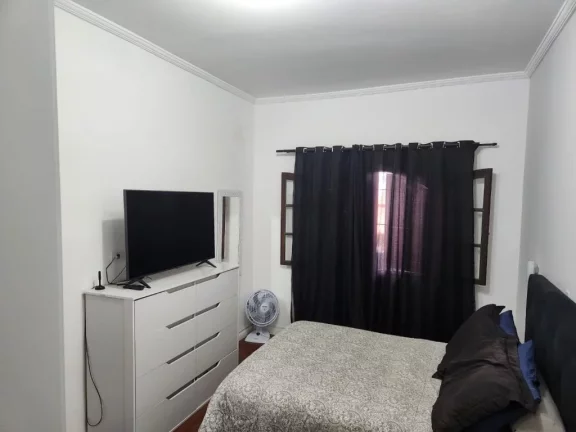 Imagem Casa com 3 dormitórios à venda, 220 m² por R$ 630.000,00 - Vila Suissa - Mogi das Cruzes/SP
