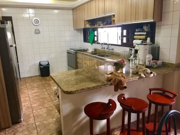 Imagem Casa para Venda em Parnamirim, Cotovelo (Distrito Litoral), 6 dormitórios, 5 suítes, 1 banheiro