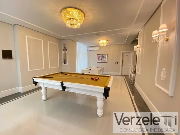 Imagem Apartamento Quadra Mar para Venda em Balneário Camboriú / SC no bairro Centro