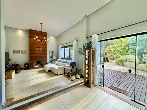 Imagem Casa 3 Suítes + Hóspedes com Vista Campo de Golf