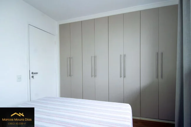 Imagem Apartamento Reformado para venda em Santa Cecília com 1 Dormitório ( quarto), 48m² e 1 Vaga de Garagem