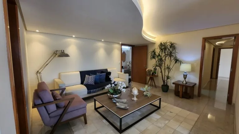 Imagem Apartamento à venda em Porto Alegre, Menino Deus, com 3 quartos, 206m2