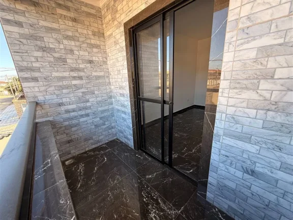 Imagem CASA COM 70 m² - ESMERALDA - PRAIA GRANDE SP