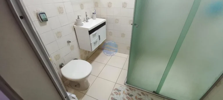 Imagem Apartamento a venda em Santos no Boqueirão quadra da praia.