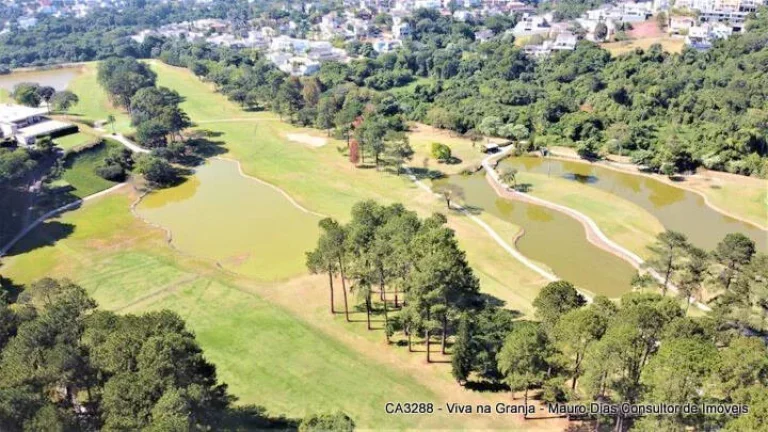 Imagem CASA MARAVILHOSA! MODERNA! DE FRENTE PARA O CAMPO DE GOLF. Granja Viana