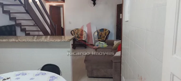Imagem Casa Duplex Condomínio c/ Área Exclusiva