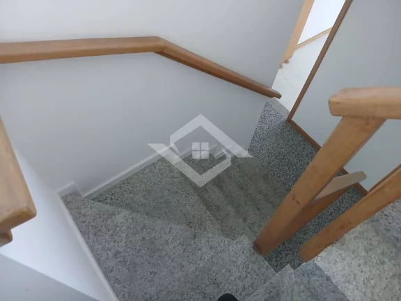 Imagem Vende Cobertura Duplex 180m2 com 4 quartos - 2 suítes e 2 vagas