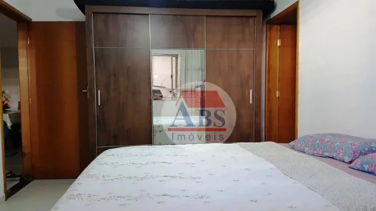 Imagem Sobrado com 3 dormitórios à venda, 198 m² por R$ 430.000,00 - Jardim Costa e Silva - Cubatão/SP