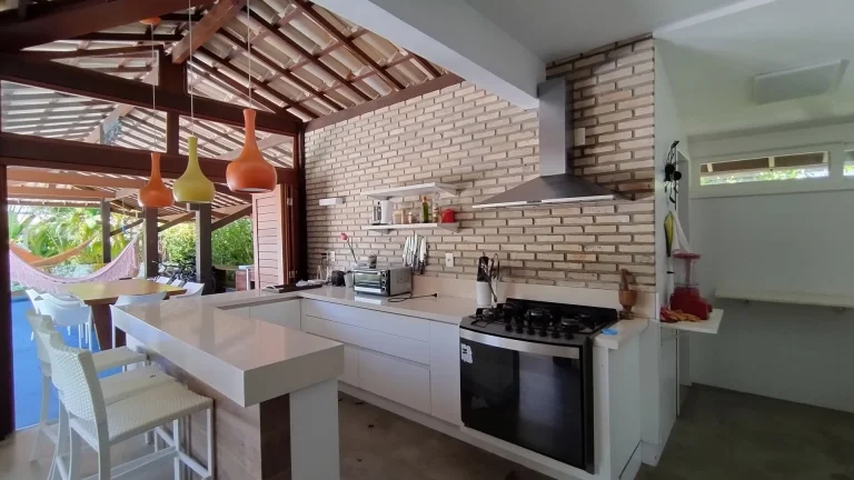 Imagem Imóvel à venda: Casa em Condomínio na Praia do Forte, Mata de São João