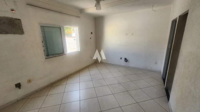 Imagem Casa em Encruzilhada, 3 dormitórios, 2 suítes, 5 vags, Santos/SP