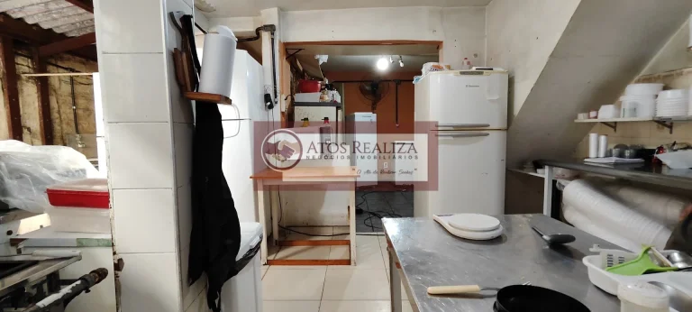 Imagem Sobrado em Veleiros SP: 110m², 4 dormitórios, 3 banheiros - Venda e Locação por R$580k