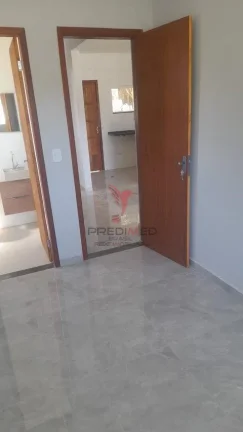 Imagem Casa Nova no Centro de Iguaba Grande:
  
 
 Oportunidade imperd...iacute;vel! Casa totalmente indep...